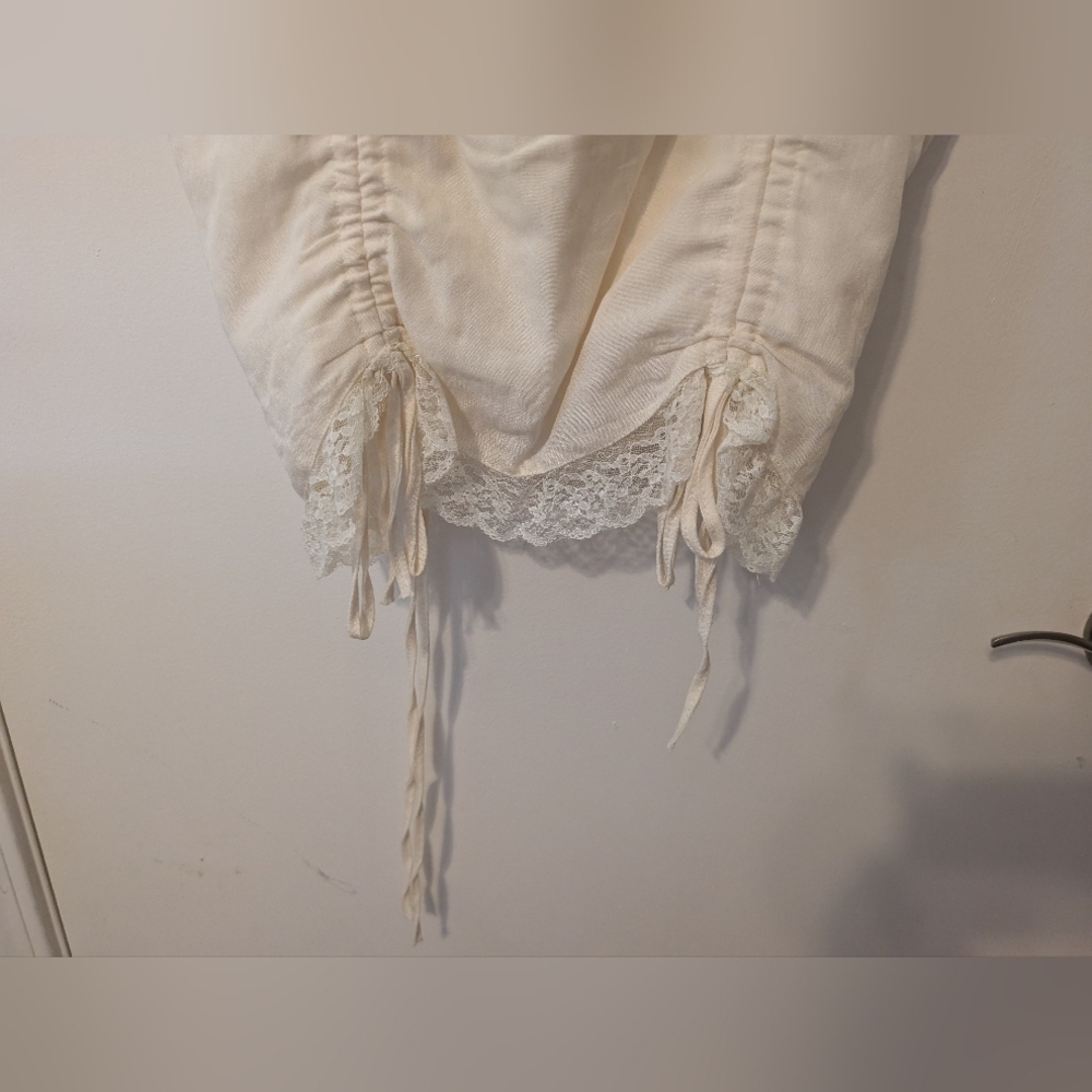 Dress - Picture 3 of 5